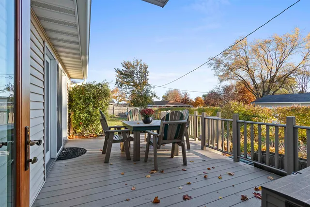 $375,000 | 808 Voelker Street, De Pere, WI 54115