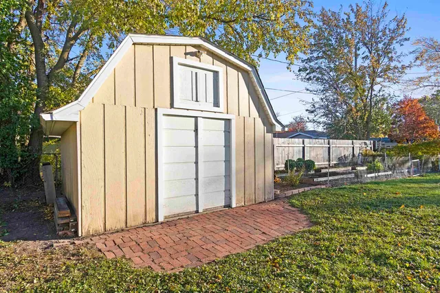 $375,000 | 808 Voelker Street, De Pere, WI 54115