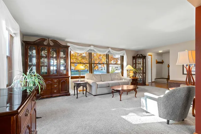 $375,000 | 808 Voelker Street, De Pere, WI 54115