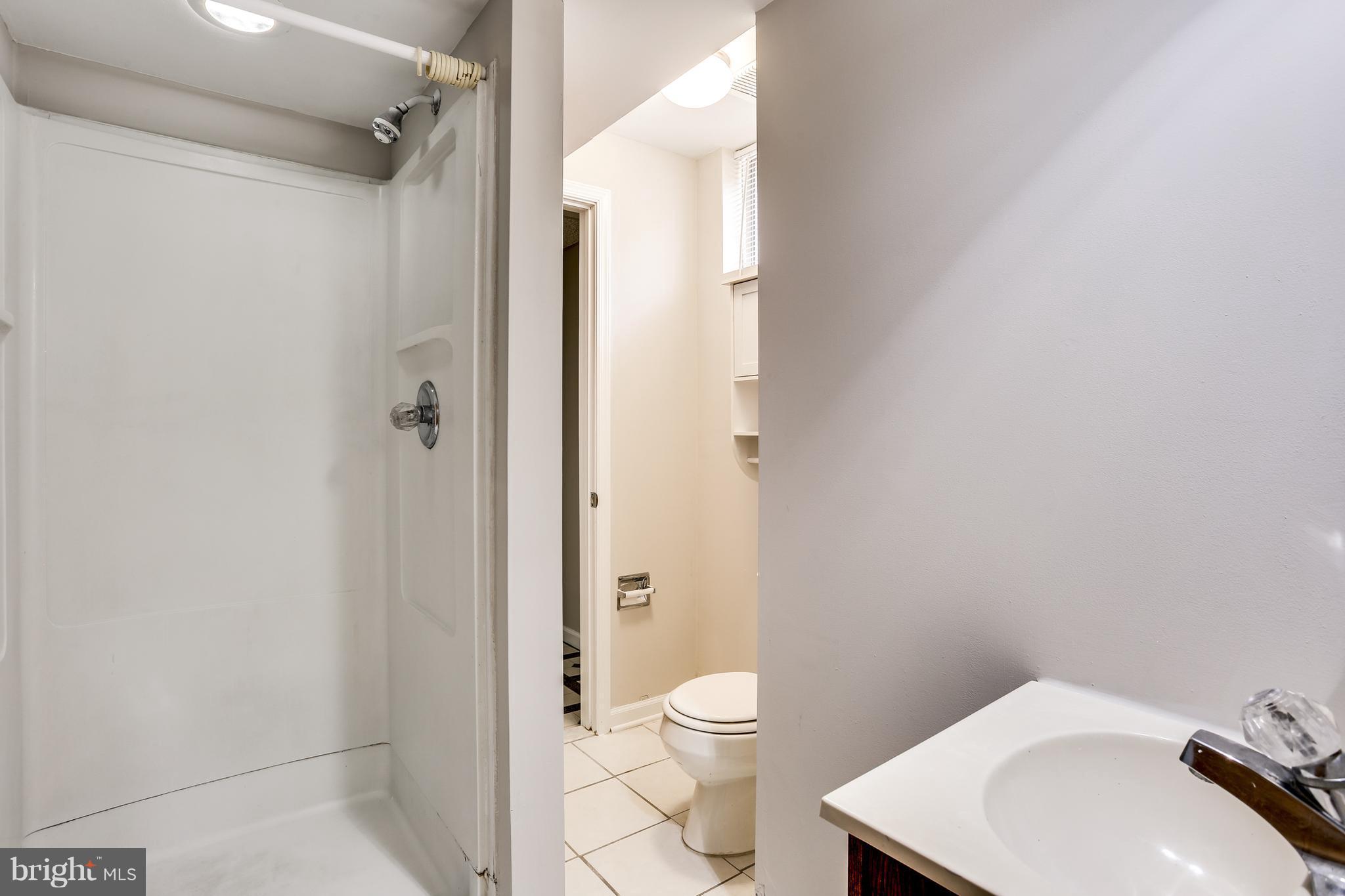 14308 Greenview Drive Laurel, MD 20708 - Photo 25 of 28 Bath