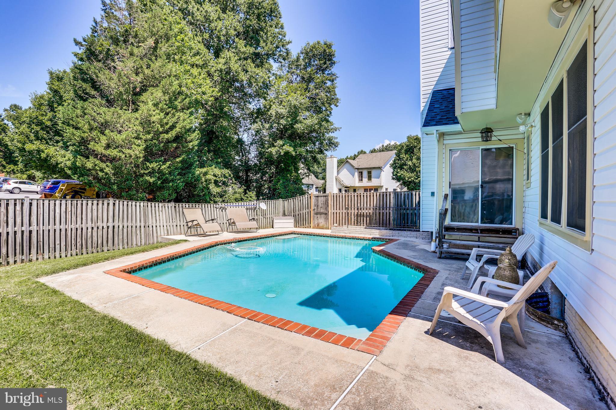 14308 Greenview Drive Laurel, MD 20708 - Photo 27 of 28 Exterior (Rear)
