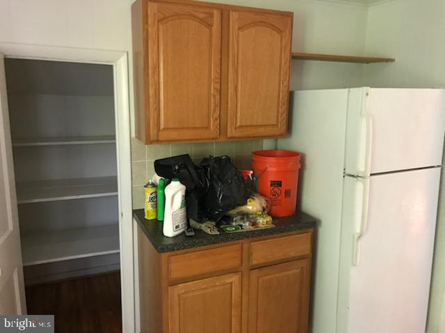 7532 Marks Avenue Nottingham, MD 21236 - Photo 15 of 19 Second Floor Apartment Kitchen