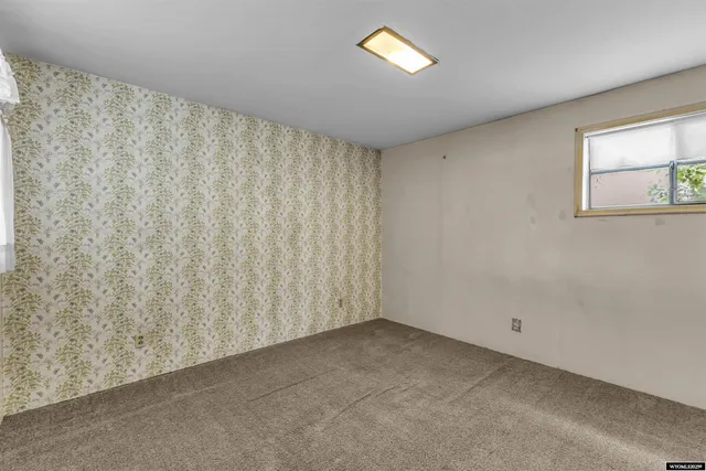 $188,000 | 922 New Hampshire Street, Rock Springs, WY 82901