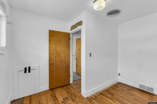 $188,000 | 922 New Hampshire Street, Rock Springs, WY 82901