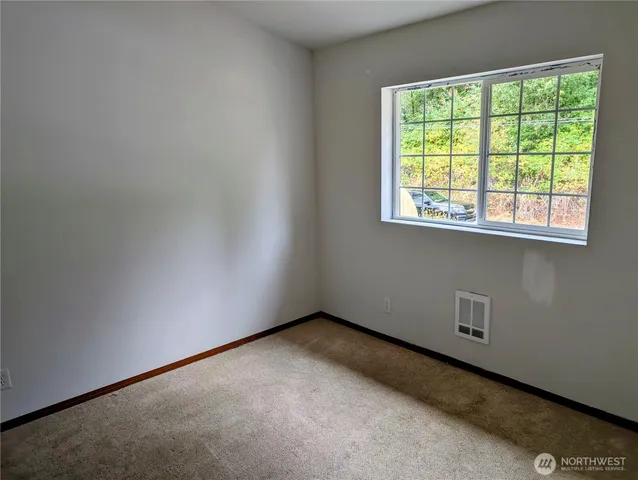 $420,000 | 320 North Lafayette Avenue, Bremerton, WA 98312