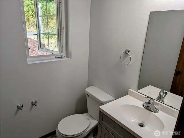 $420,000 | 320 North Lafayette Avenue, Bremerton, WA 98312