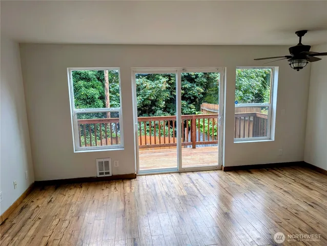 $420,000 | 320 North Lafayette Avenue, Bremerton, WA 98312