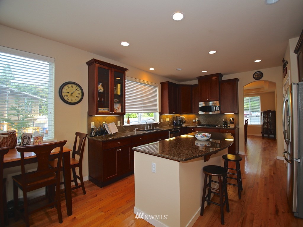 3505 220th Street Southeast Bothell, WA 98021 - Photo 3 of 19