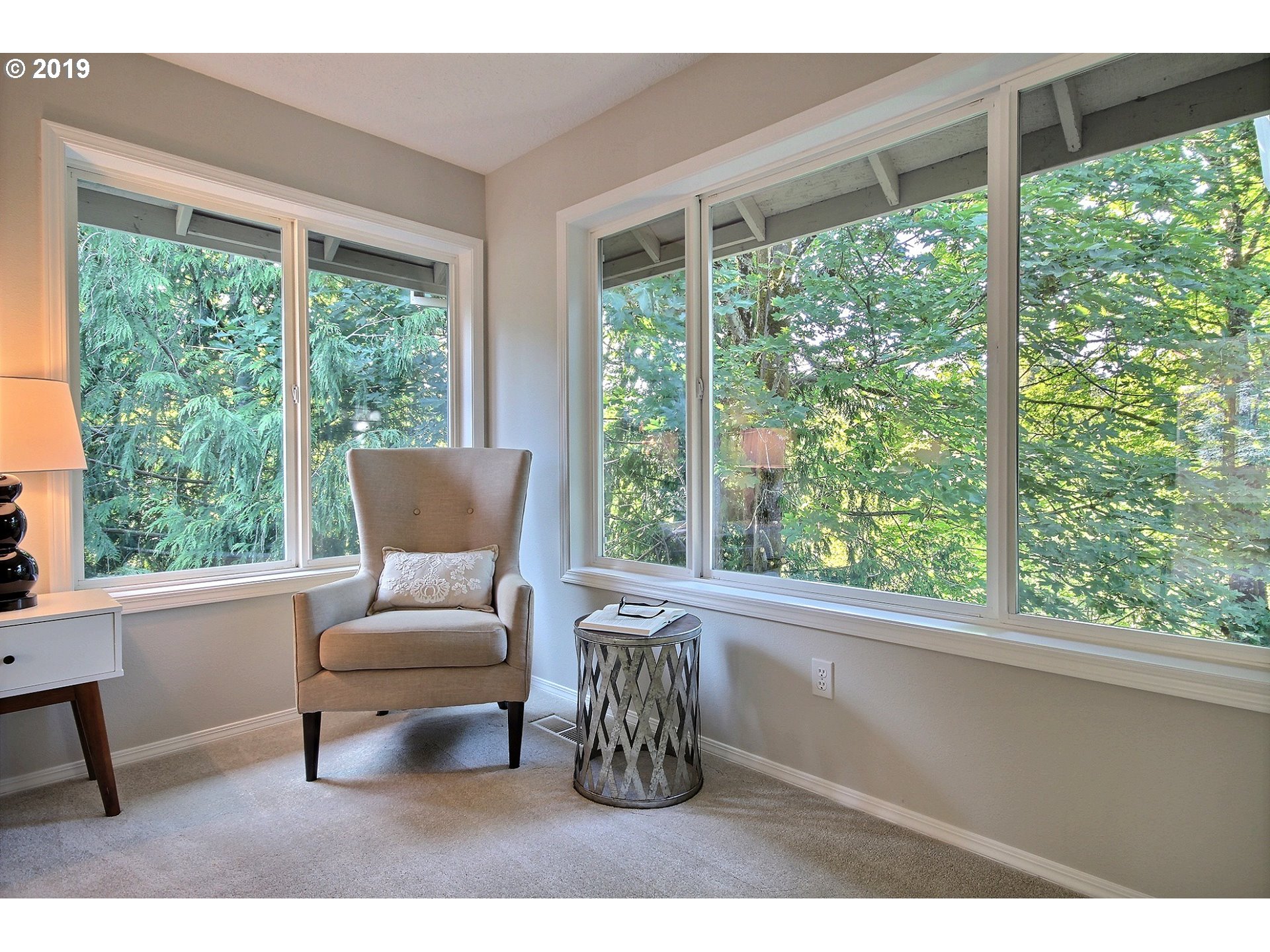 1732 Northwest Mill Pond Road Portland, OR 97229 - Photo 11 of 25 Gallery Image 11