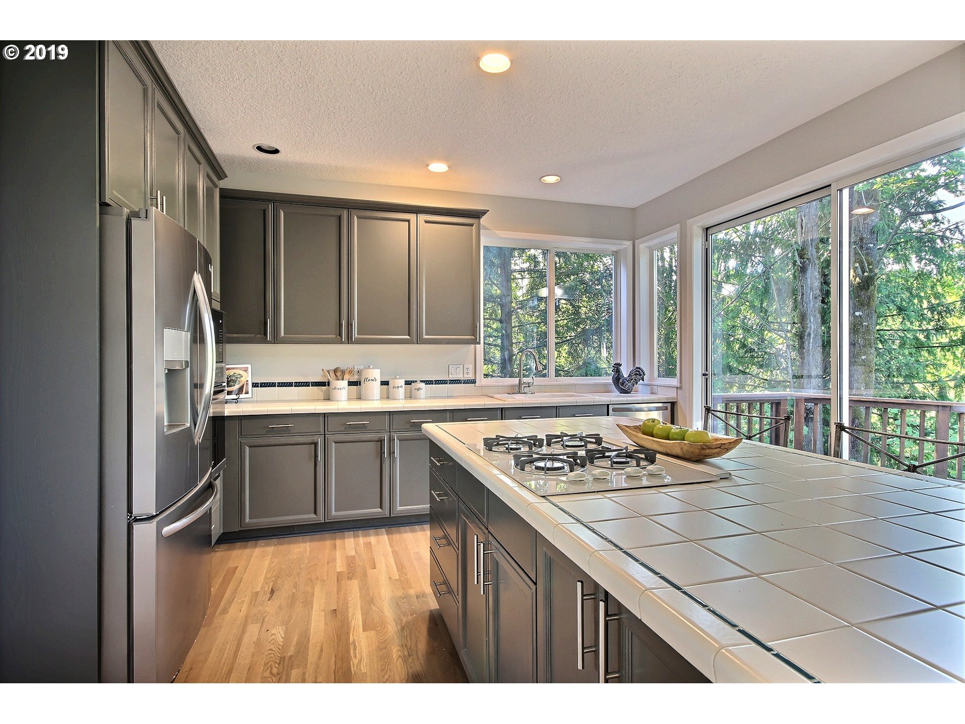 1732 Northwest Mill Pond Road Portland, OR 97229 - Photo 5 of 25 Gallery Image 5