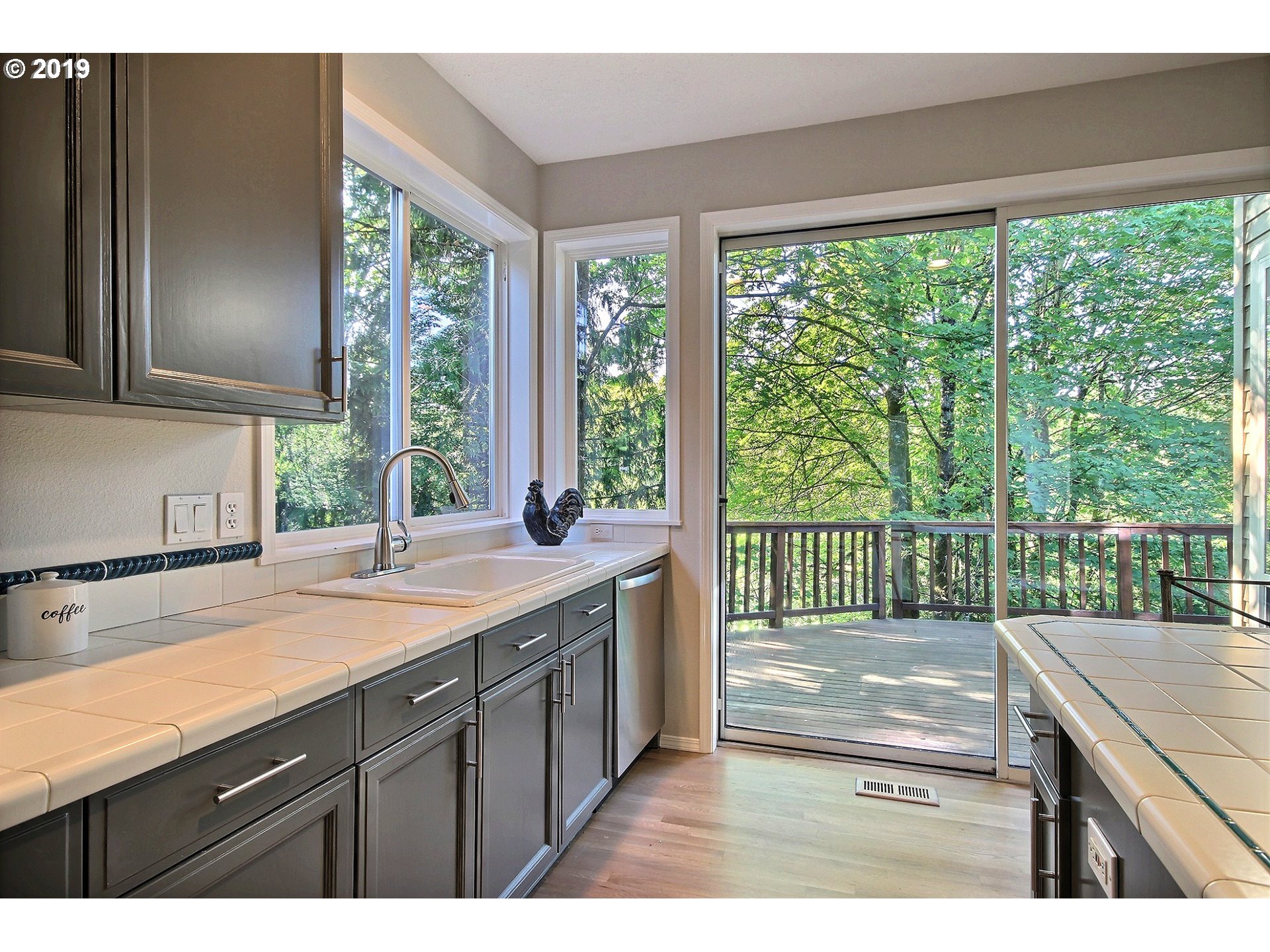 1732 Northwest Mill Pond Road Portland, OR 97229 - Photo 6 of 25 Gallery Image 6