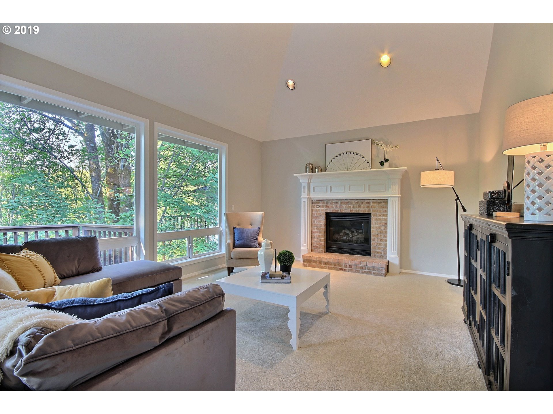 1732 Northwest Mill Pond Road Portland, OR 97229 - Photo 9 of 25 Gallery Image 9