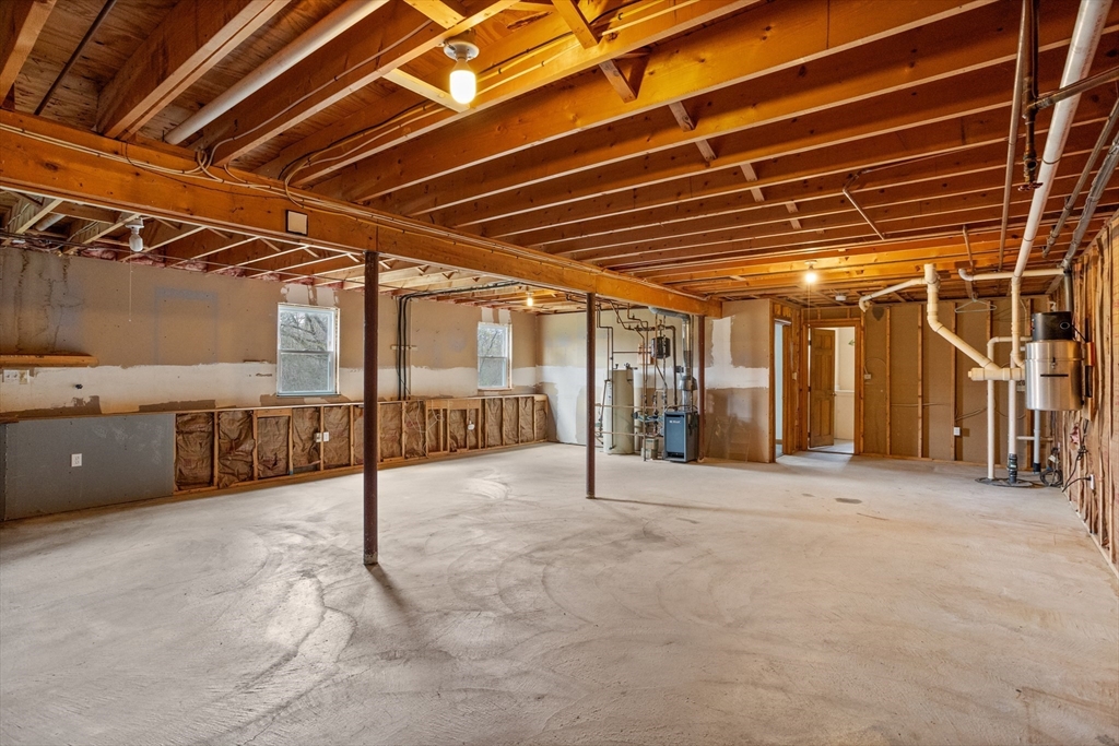 13 Lexington Road Billerica, MA 01821 - Photo 23 of 25