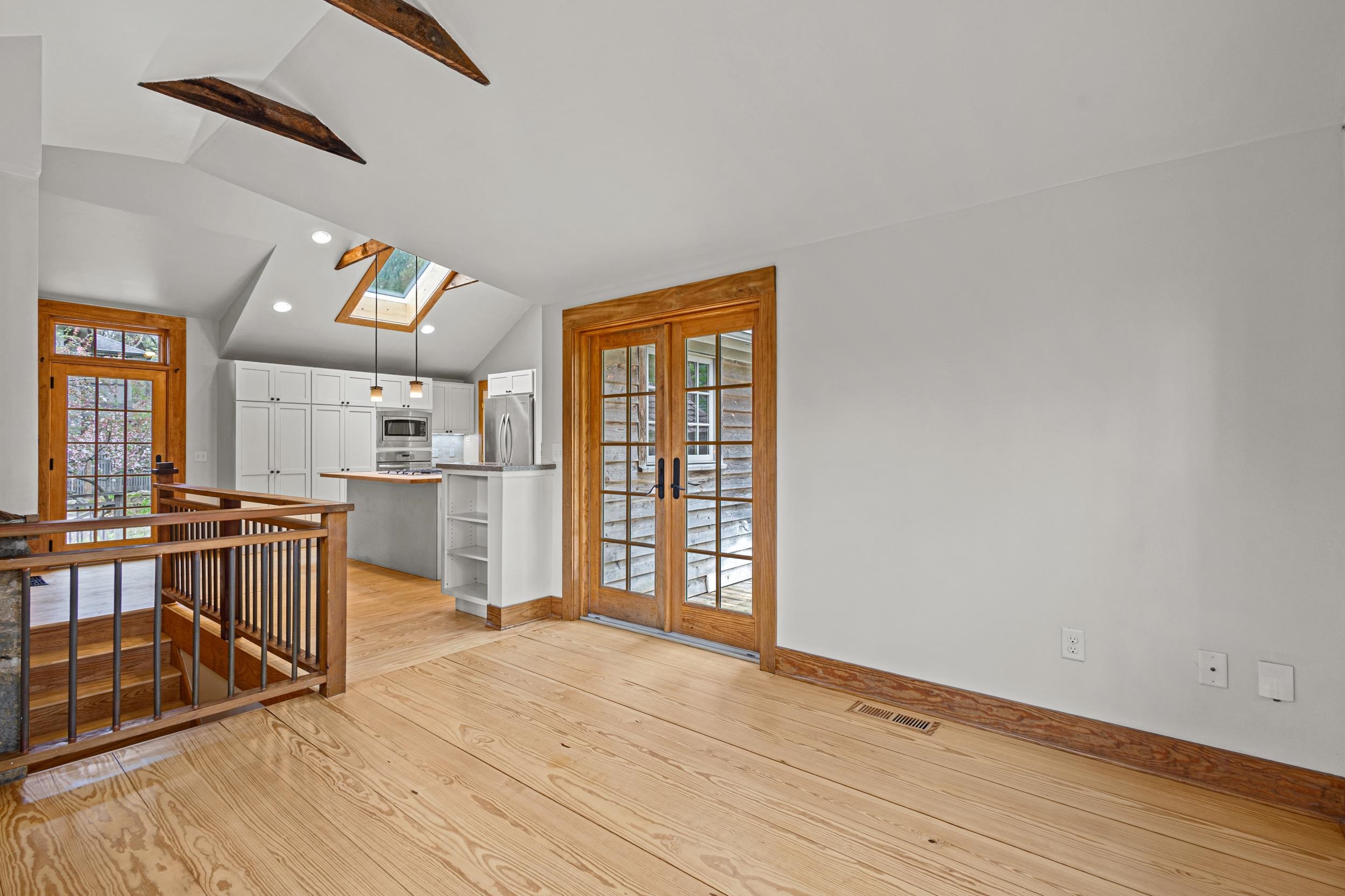 3400 Tally Ho Lane Madison, WI 53705 - Photo 10 of 69