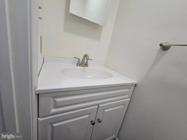 $1,600 | 116 B Lowber Street, Unit B, Frederica, DE 19946