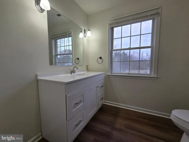 $1,600 | 116 B Lowber Street, Unit B, Frederica, DE 19946