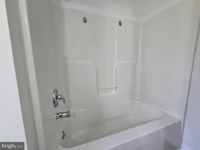 $1,600 | 116 B Lowber Street, Unit B, Frederica, DE 19946