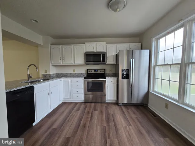 $1,600 | 116 B Lowber Street, Unit B, Frederica, DE 19946