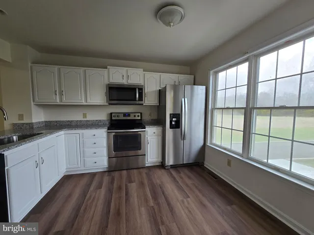 $1,600 | 116 B Lowber Street, Unit B, Frederica, DE 19946