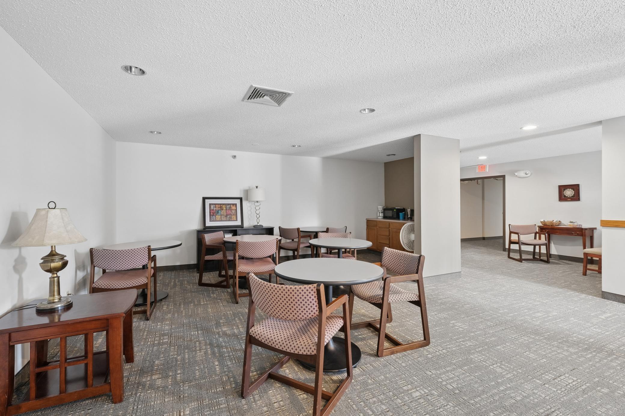 500 County B Road West, Unit 111 Roseville, MN 55113 - Photo 21 of 25