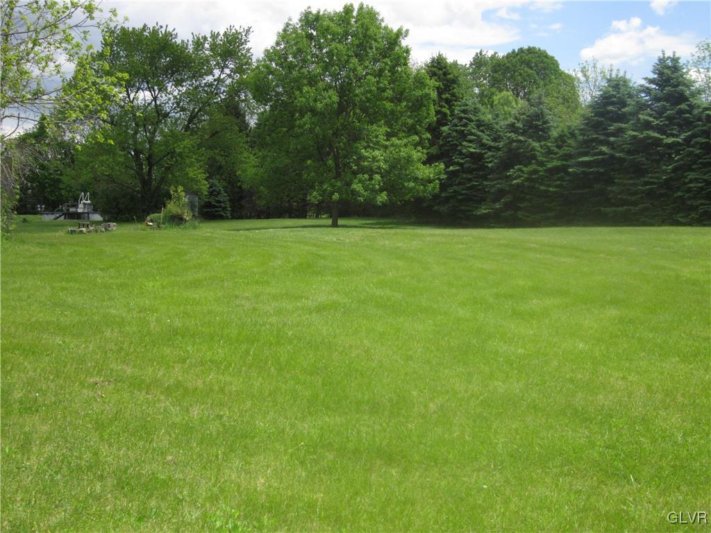 6165 Weaversville Road Bethlehem, PA 18017 - Photo 26 of 47 Gallery Image 26
