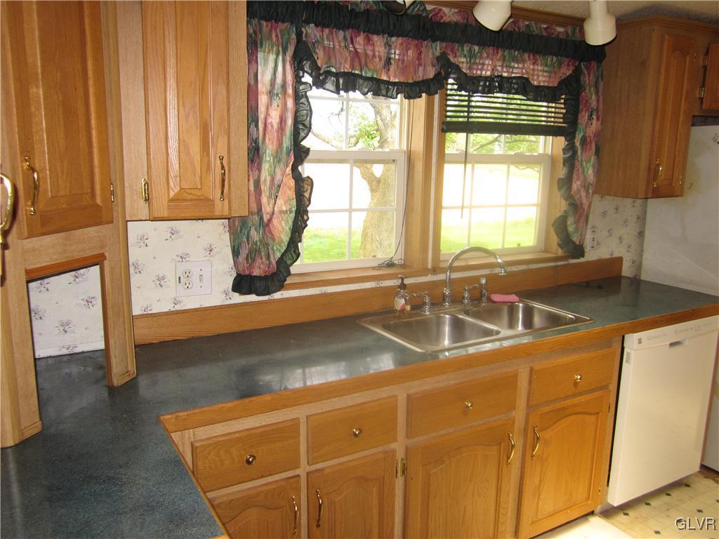 6165 Weaversville Road Bethlehem, PA 18017 - Photo 47 of 47 Gallery Image 47