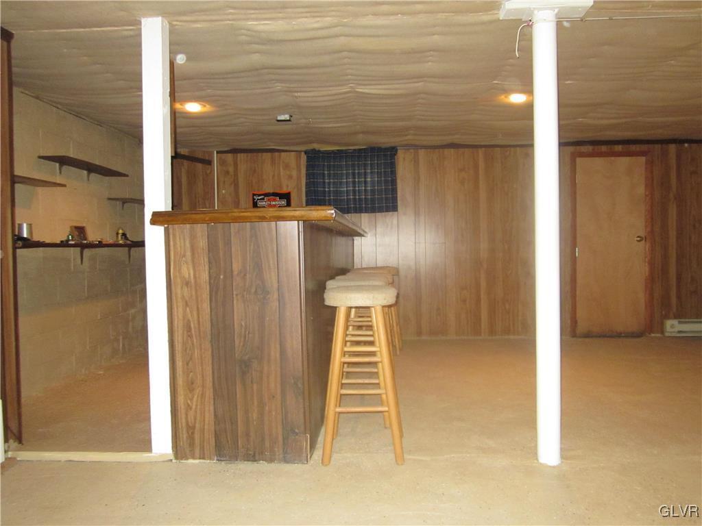 6165 Weaversville Road Bethlehem, PA 18017 - Photo 10 of 47 Gallery Image 10