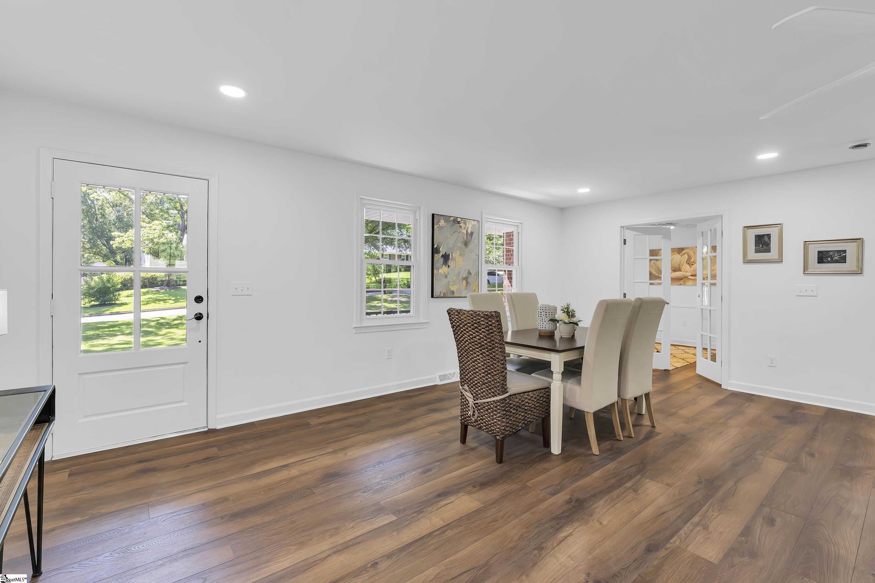 505 East Hackney Road Greer, SC 29650 - Photo 11 of 42