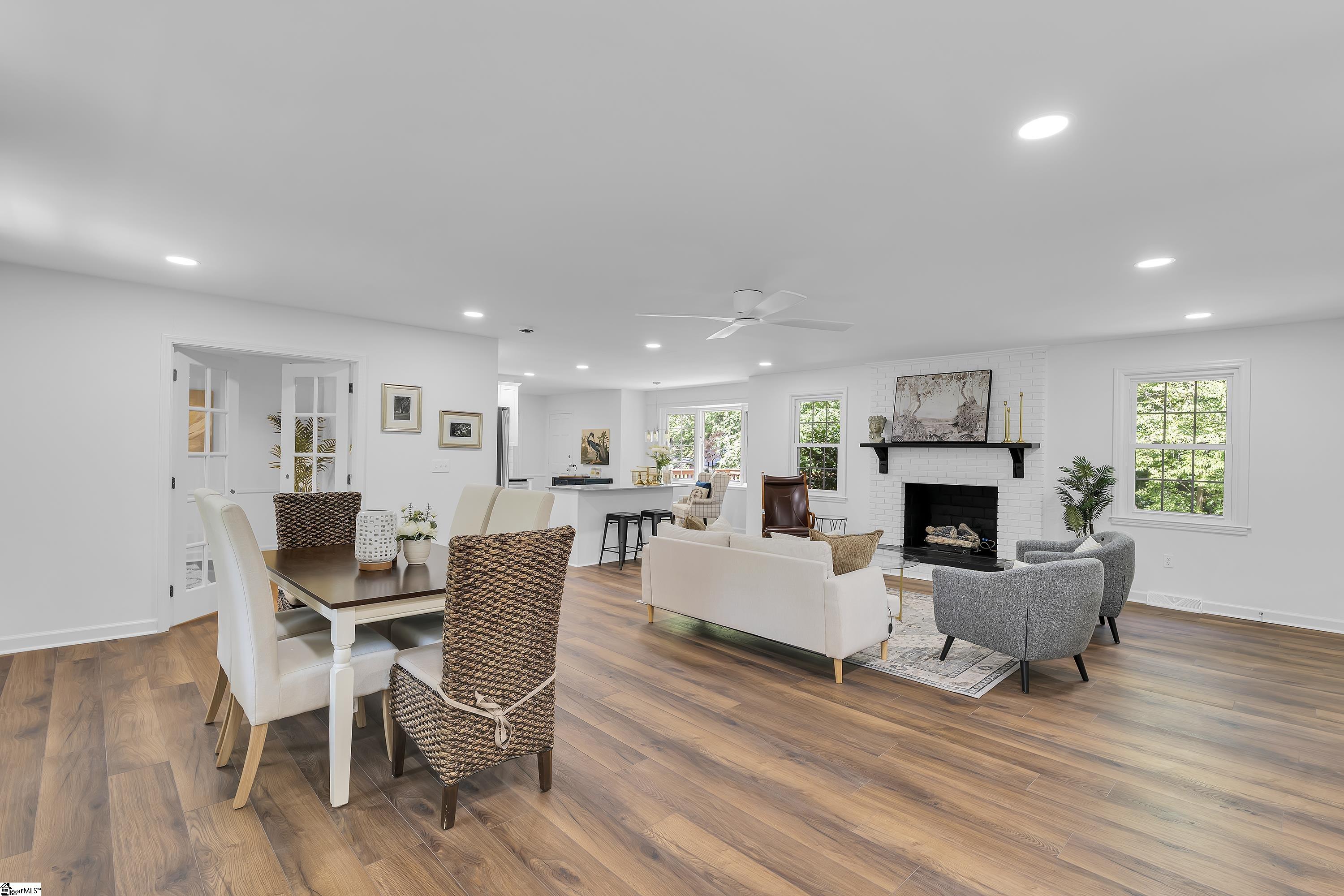 505 East Hackney Road Greer, SC 29650 - Photo 4 of 42