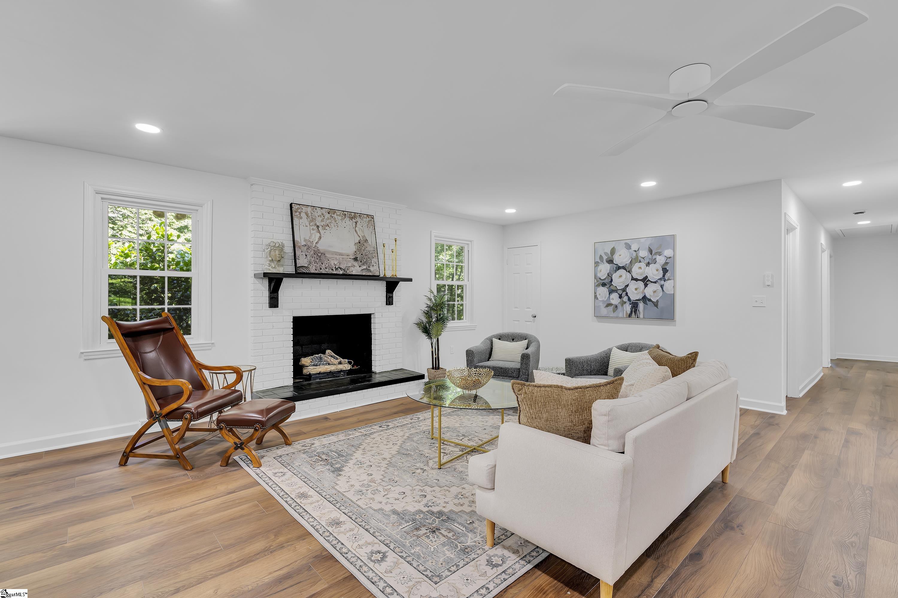 505 East Hackney Road Greer, SC 29650 - Photo 5 of 42