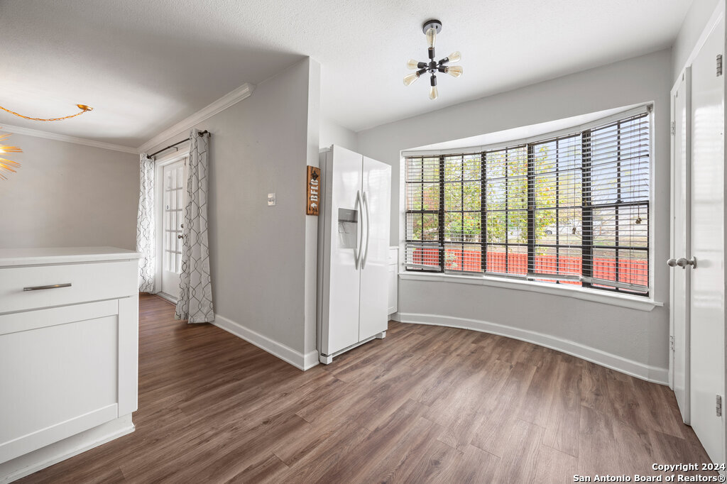 7711 Callaghan Road, Unit 104 San Antonio, TX 78229 - Photo 4 of 25