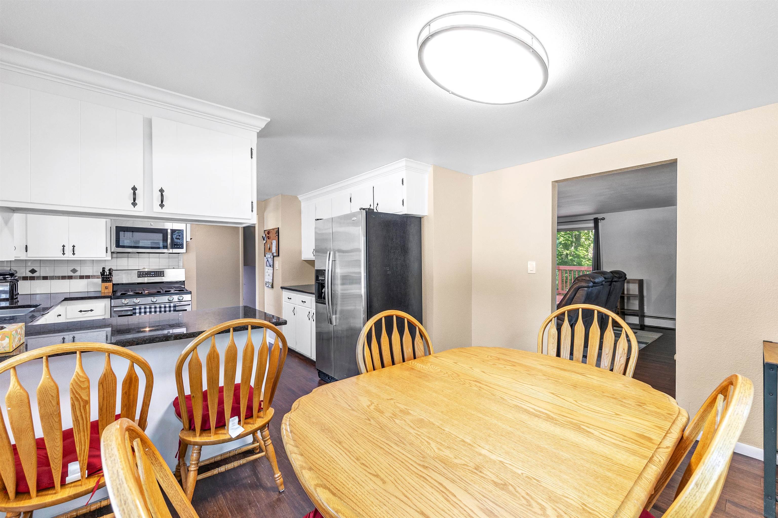 2136 9th Street Green Bay, WI 54304 - Photo 10 of 31