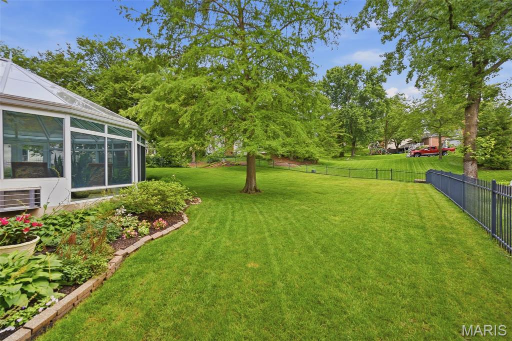 739 Bent Brook Road St. Louis, MO 63122 - Photo 47 of 56