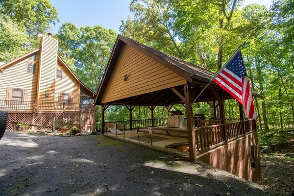 $2,200 | 328 Sharp Top Circle, Blairsville, GA 30512