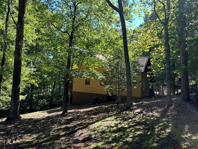 $2,390 | 328 Sharp Top Circle, Blairsville, GA 30512