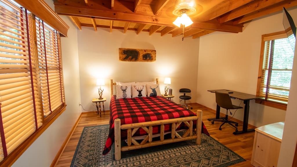 328 Sharp Top Circle Blairsville, GA 30512 - Photo 25 of 41