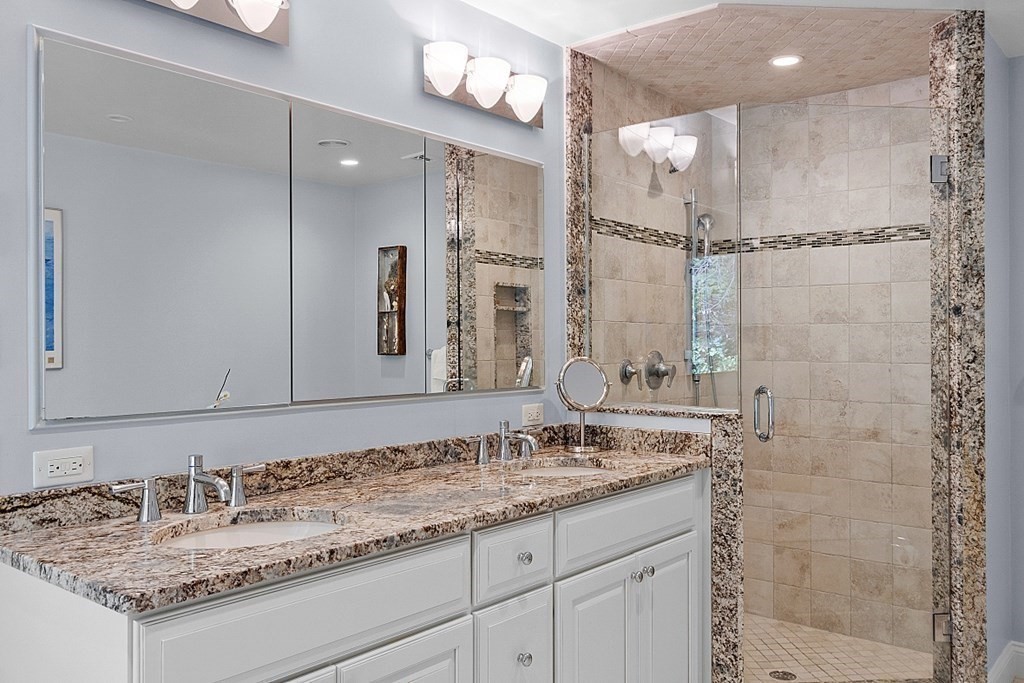 13 South Meadow Ridge, Unit 13 Concord, MA 01742 - Photo 21 of 41 Gallery Image 21