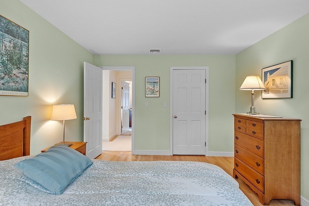 13 South Meadow Ridge, Unit 13 Concord, MA 01742 - Photo 24 of 41 Gallery Image 24