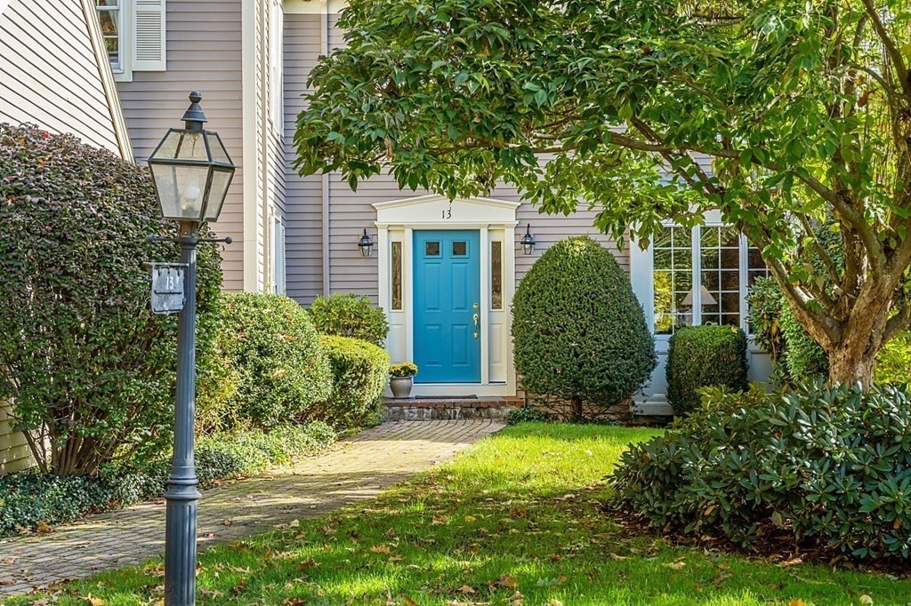 13 South Meadow Ridge, Unit 13 Concord, MA 01742 - Photo 3 of 41 Gallery Image 3