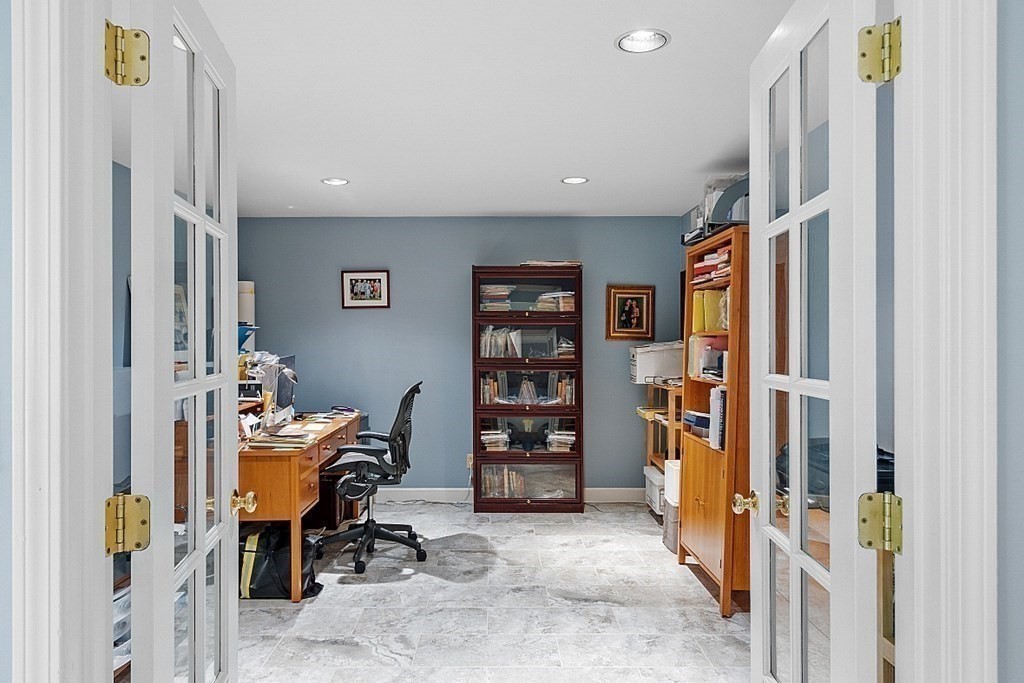 13 South Meadow Ridge, Unit 13 Concord, MA 01742 - Photo 32 of 41 Gallery Image 32