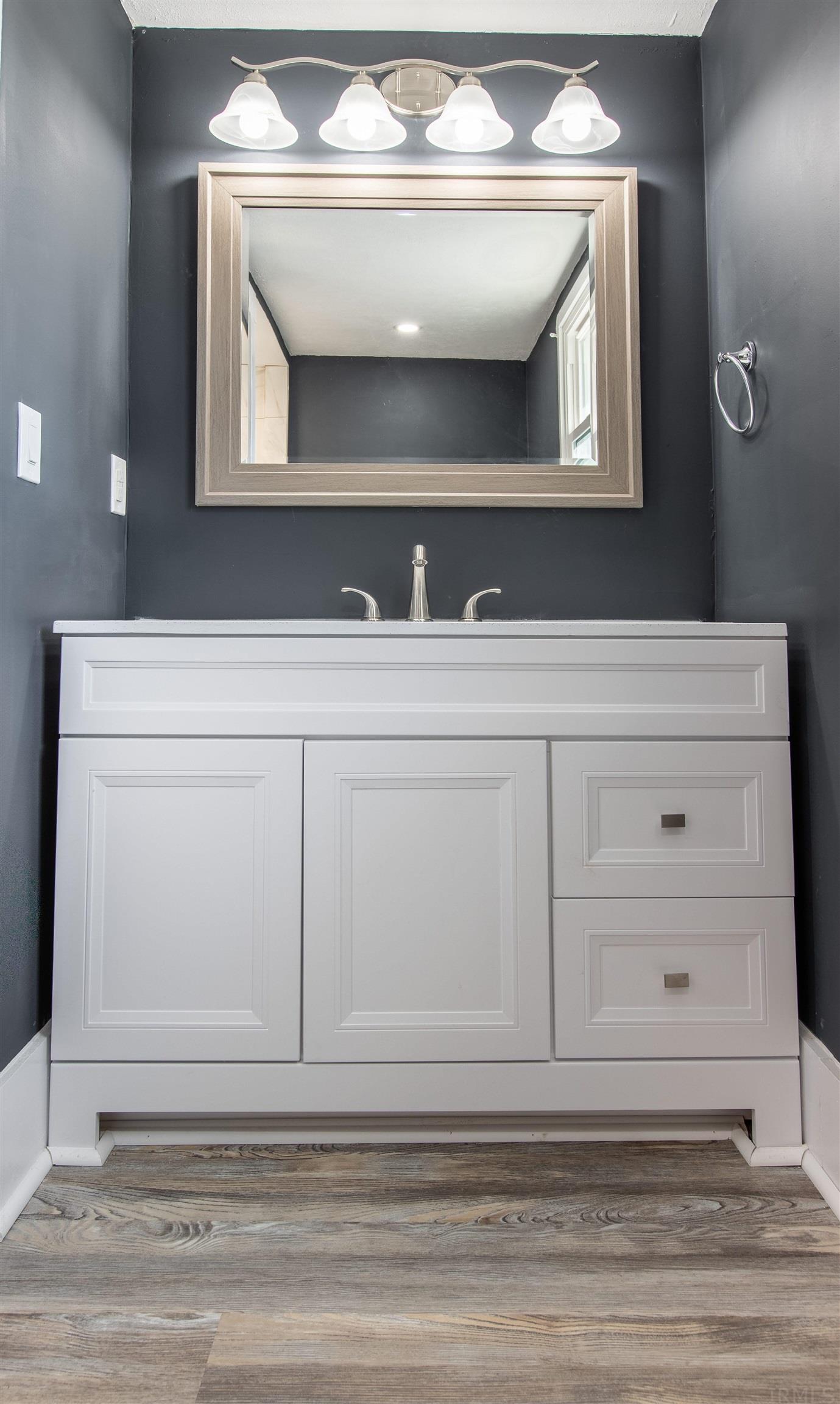 130 West Evergreen Road Evansville, IN 47710 - Photo 18 of 36