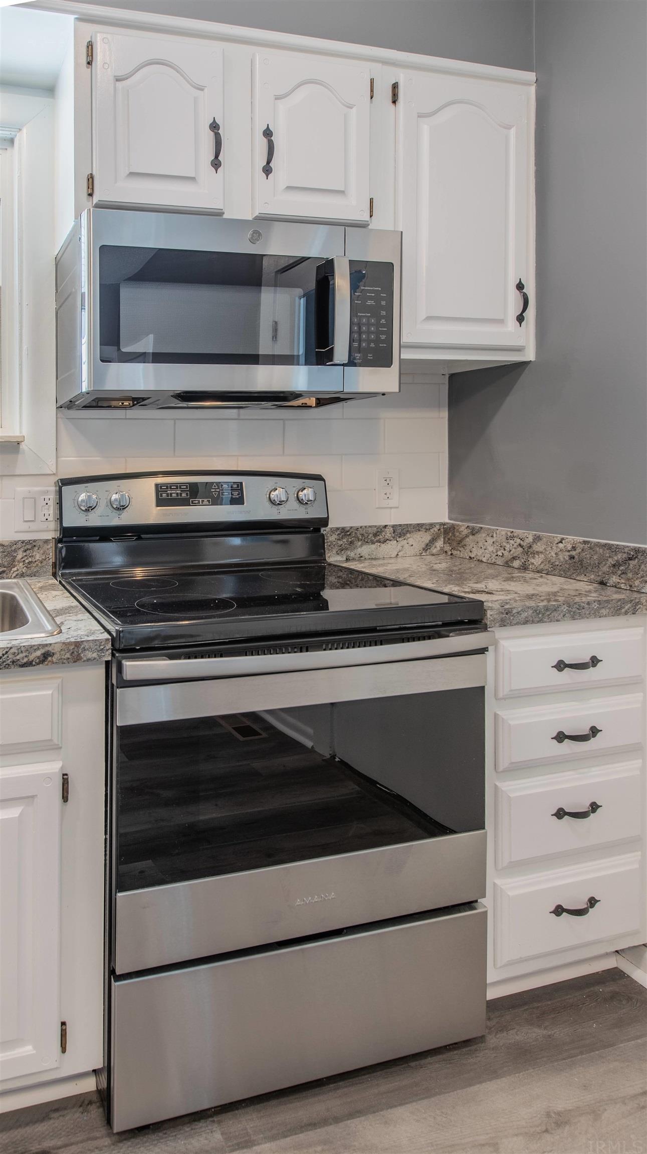 130 West Evergreen Road Evansville, IN 47710 - Photo 7 of 36