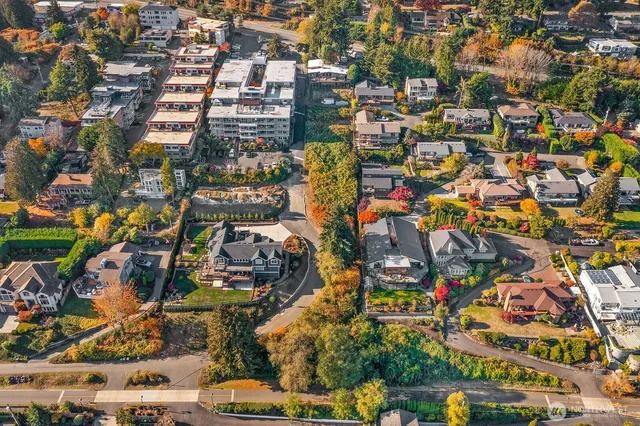 an aerial view of multiple house