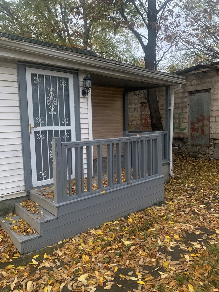388 Smith Street Rochester, NY 14608 - Photo 3 of 12
