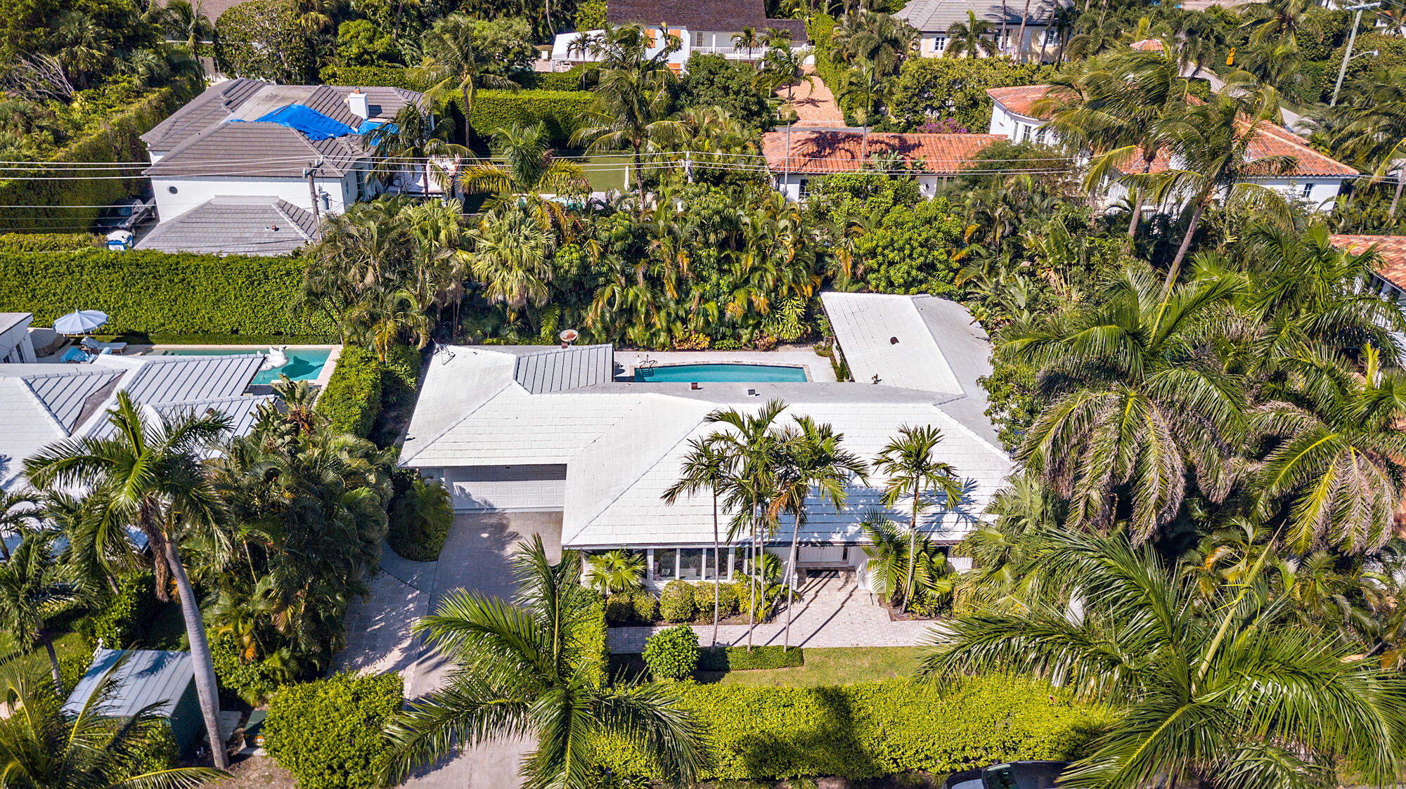 209 List Road Palm Beach, FL 33480 - Photo 17 of 20 low-27