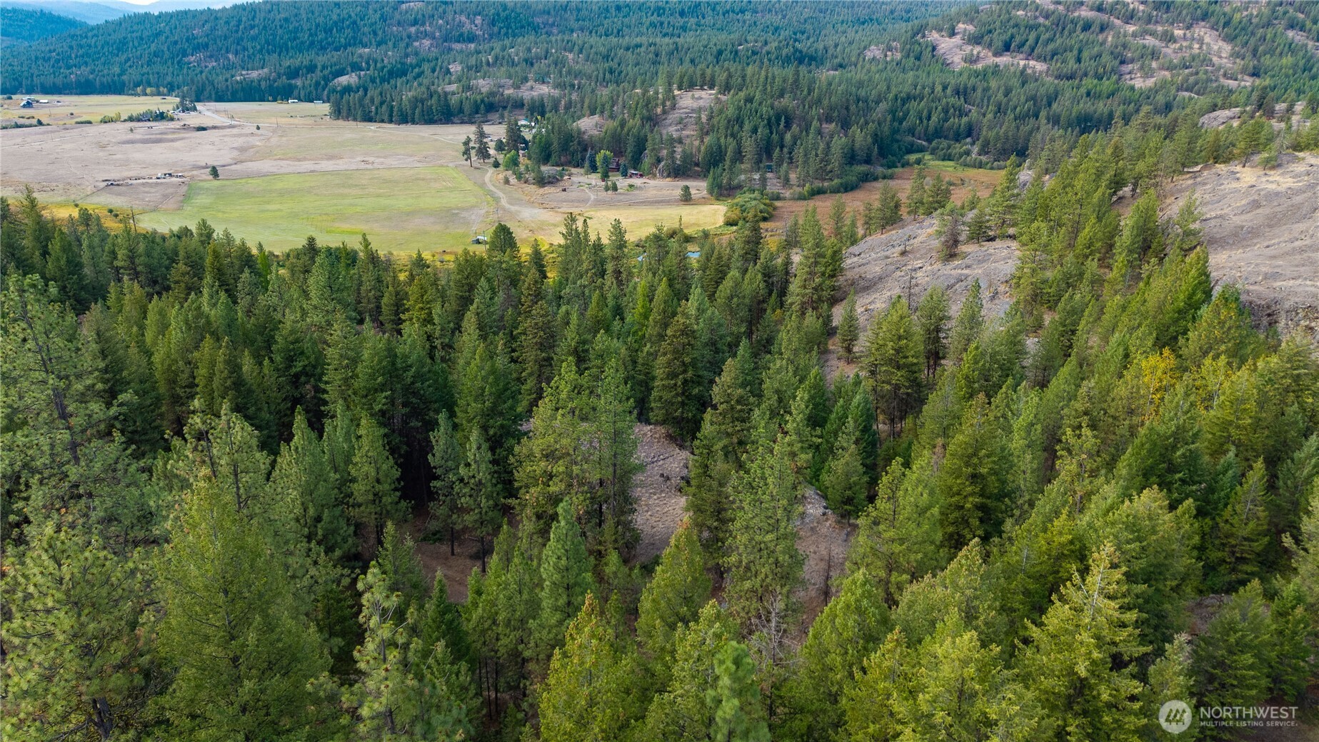 0 Eaglestone Road Tonasket, WA 98855 - Photo 26 of 40 a view of lake view and mountain view