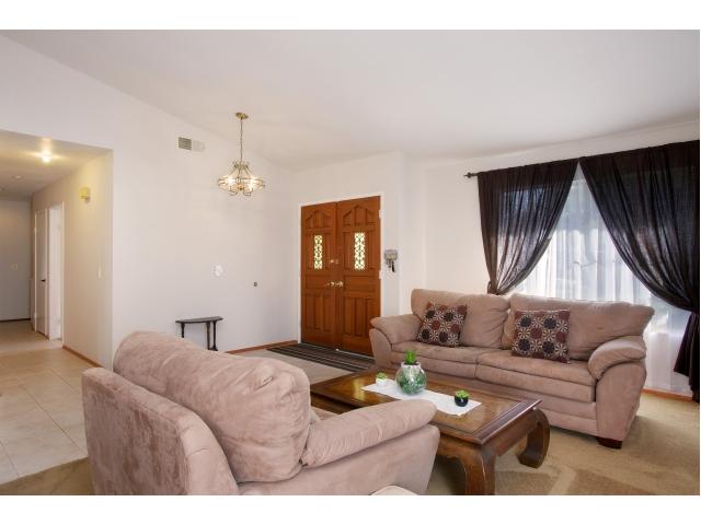 1628 Mapleleaf Court Encinitas, CA 92024 - Photo 8 of 25 Gallery Image 8