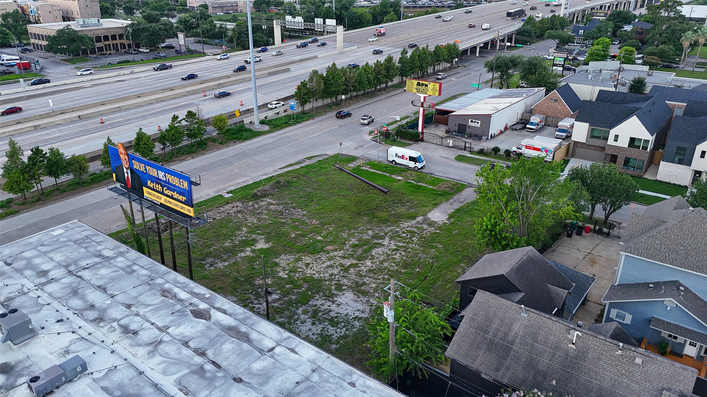 330 Harvard Street Houston, TX 77007 - Photo 7 of 8