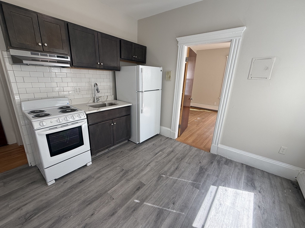 39 Newhall Street, Unit 12 Lynn, MA 01902 - Photo 6 of 11