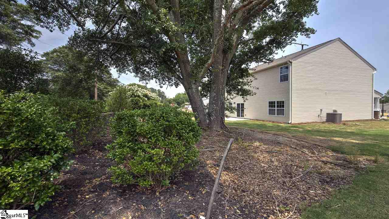 104 Addlestone Circle Fountain Inn, SC 29644 - Photo 12 of 27 Gallery Image 12